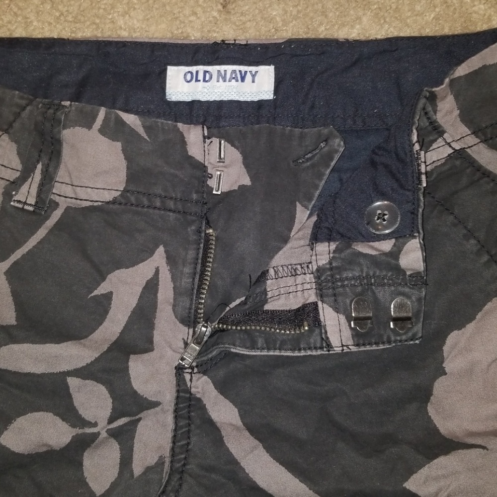 Short - Picture 2 of 3